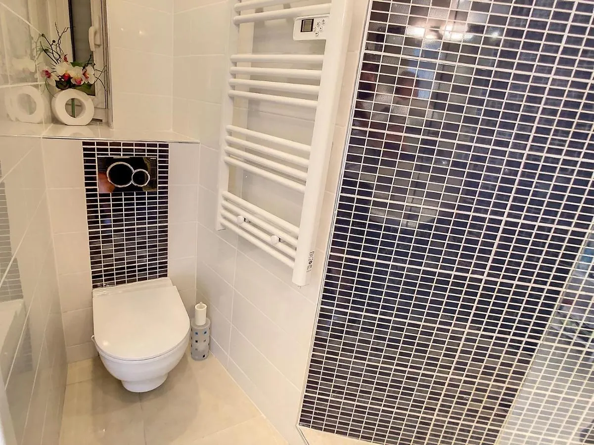 Apartment Quality 2 Bedroom Pasteur, 5 Mins From Croisettte 352 Cannes