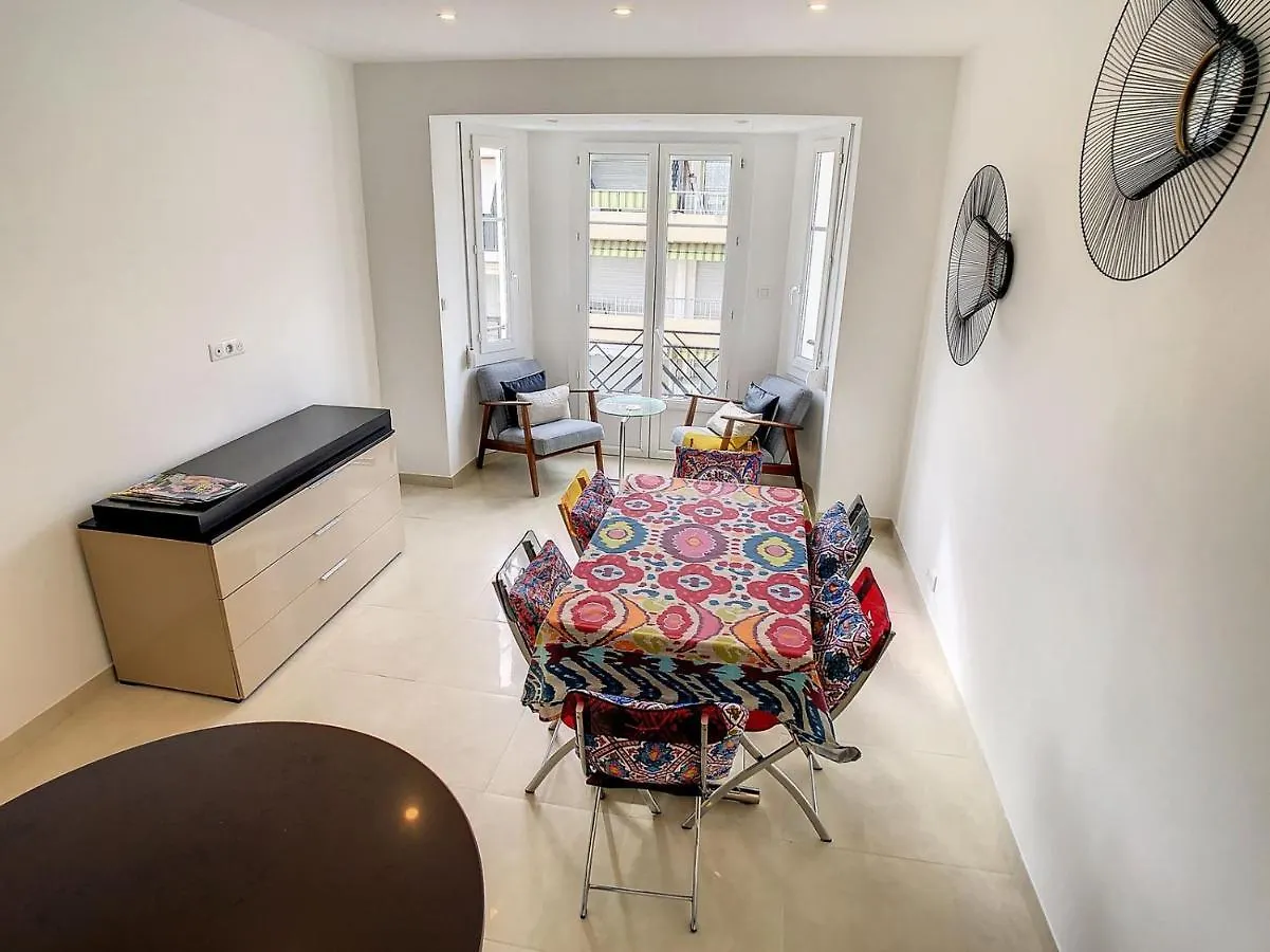 Apartment Quality 2 Bedroom Pasteur, 5 Mins From Croisettte 352 Cannes