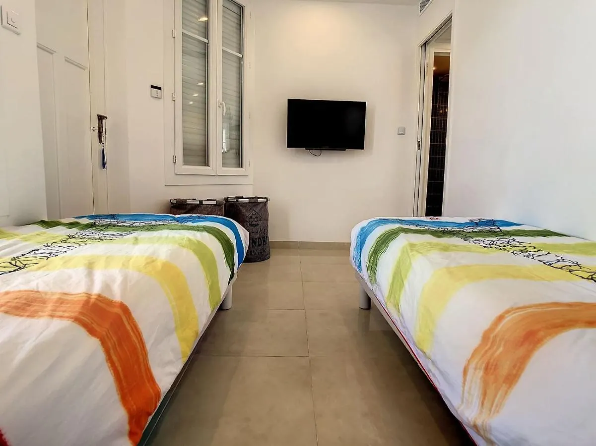 Quality 2 Bedroom Pasteur, 5 Mins From Croisettte 352 Cannes
